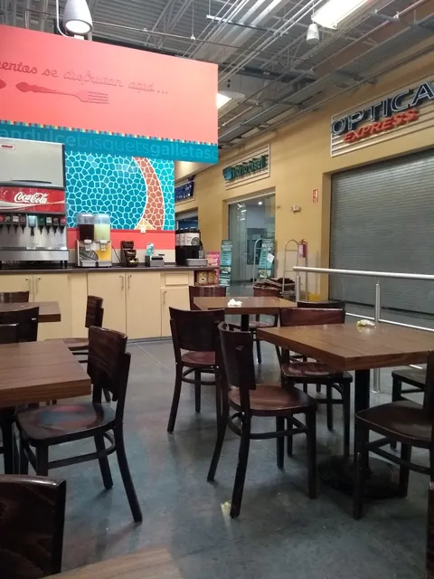 H-E-B Puerta de Hierro