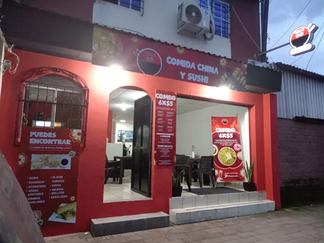 Chino's Food Paseo el Carmen