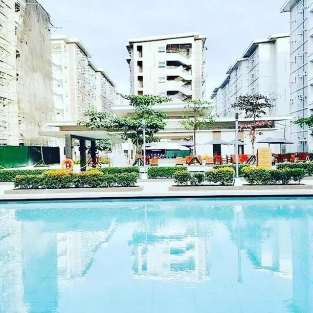 Trees Residences Fairview