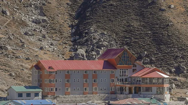 Gokyo Resort