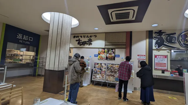 フードコート 中川店