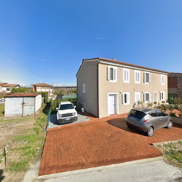 Piazza San Quirico,1