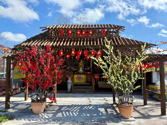 Chua Dai Giac Buddhist Temple