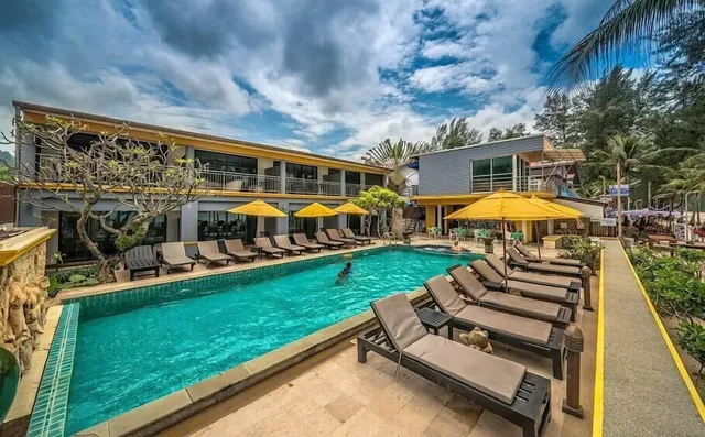 Kamala Beachfront Apartment