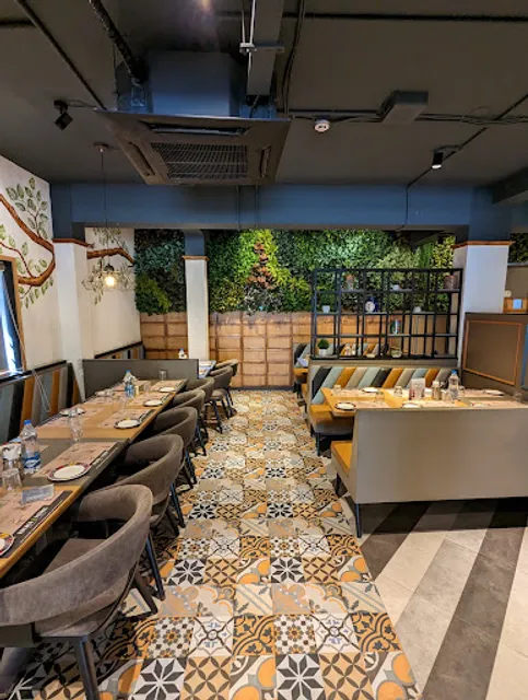 Kailash Parbat- Pure Vegetarian Restaurant