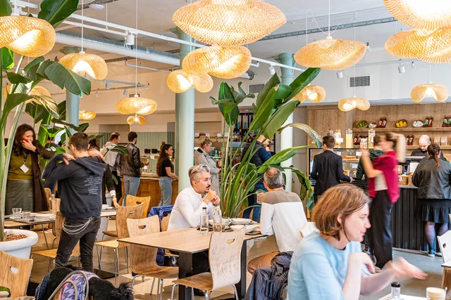 Babutzi Flórián - Ebédmenü, Reggeli, Brunch