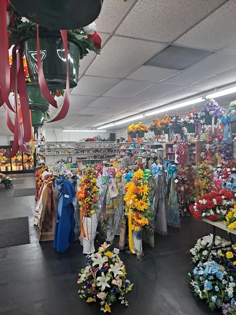Messenger Florist & Gift Shop