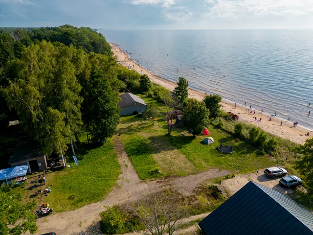 Brīvdienu māja Vārzas