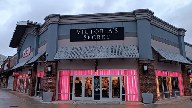 Victoria's Secret & PINK