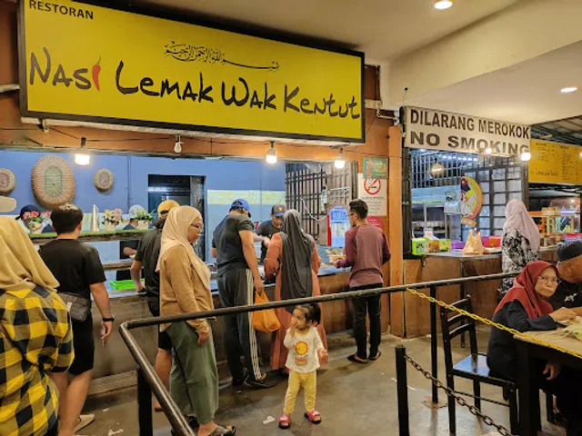 Nasi Lemak Wak Kentut