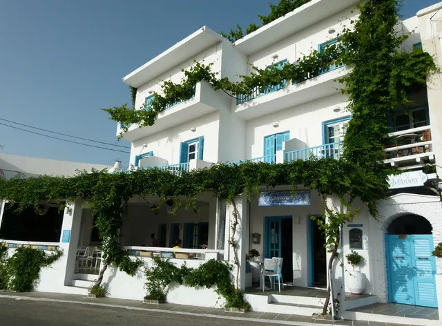 Hotel Anthousa