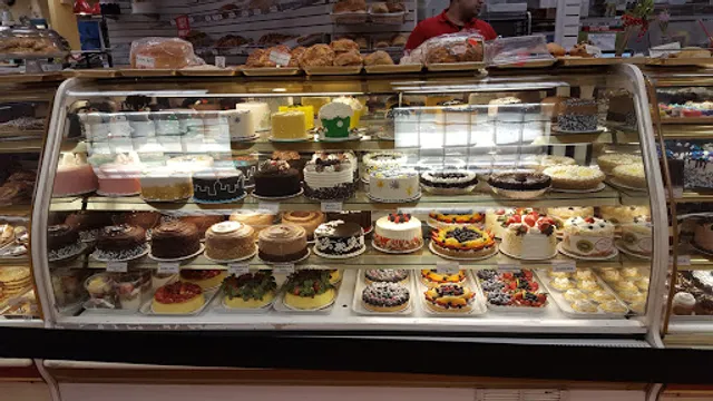 Swiss Chalet Bakery & Cafe