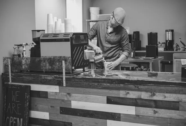 Coffé Amor Roastery & Cafe