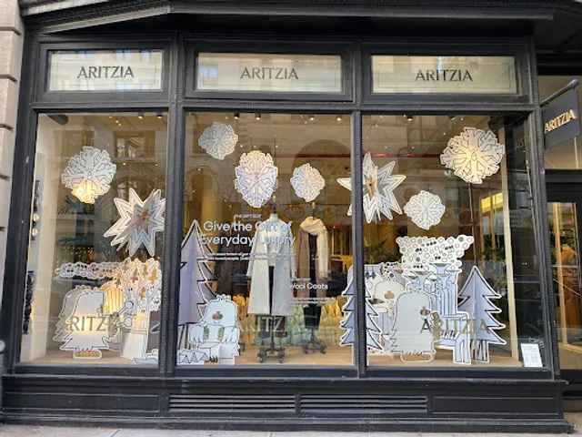 Aritzia