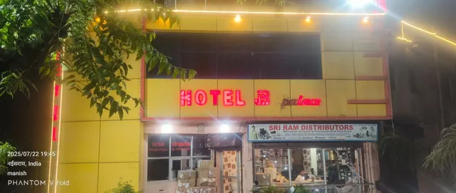 Hotel J. B Palace