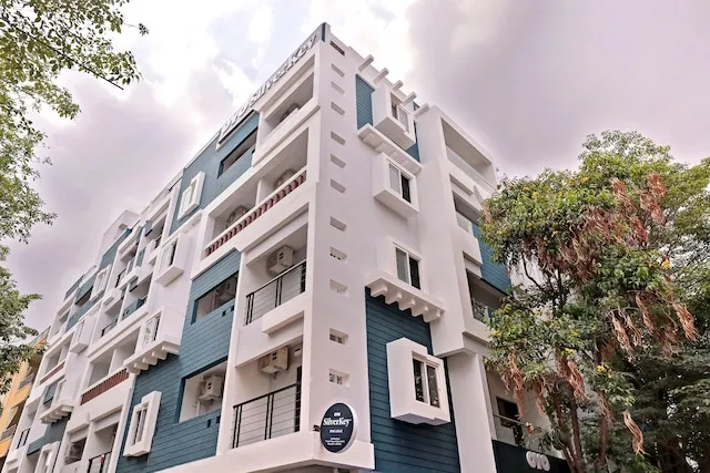 Super SilverKey Executive Stay