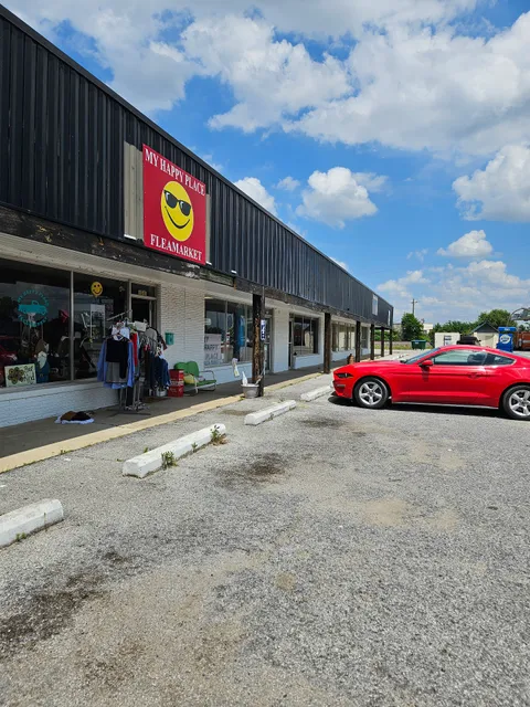 Airport Center Shopping Center