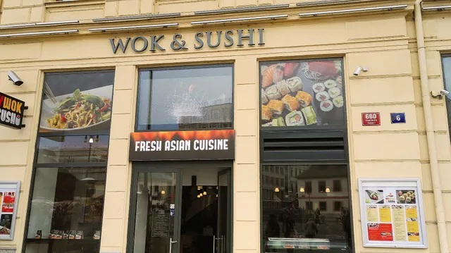 Wok & Sushi