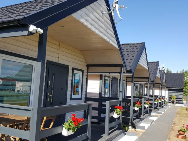 Domki Letniskowe Błękitna Laguna