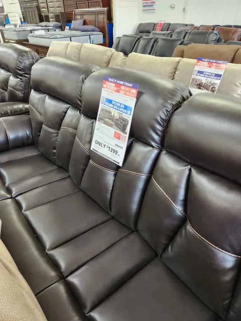 DISCOUNT FURNITURE WAREHOUSE