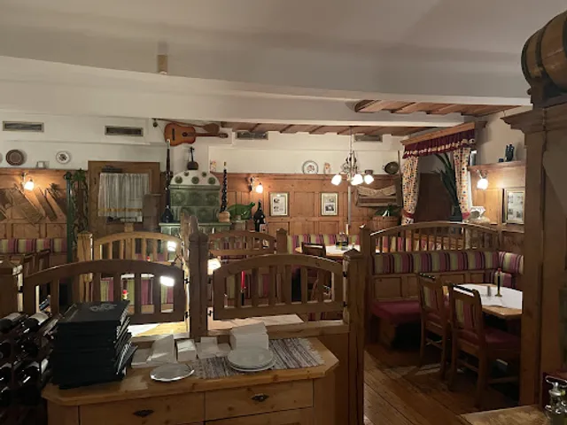 Bella Grotta Pizzeria Ristorante