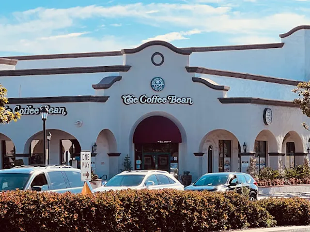 The Coffee Bean & Tea Leaf