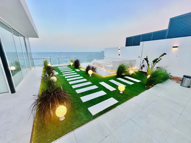 Sea breeze luxury villa