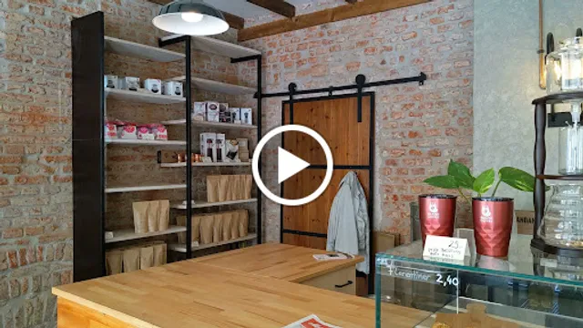 stray coffee roasters