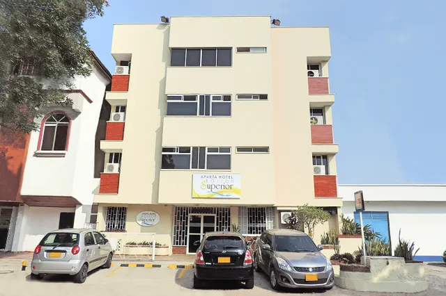 Ayenda 1314 Boston Superior