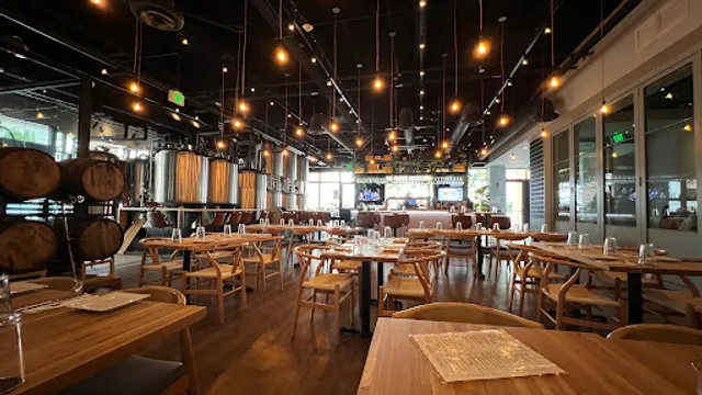 Bay 13 Brewery and Kitchen