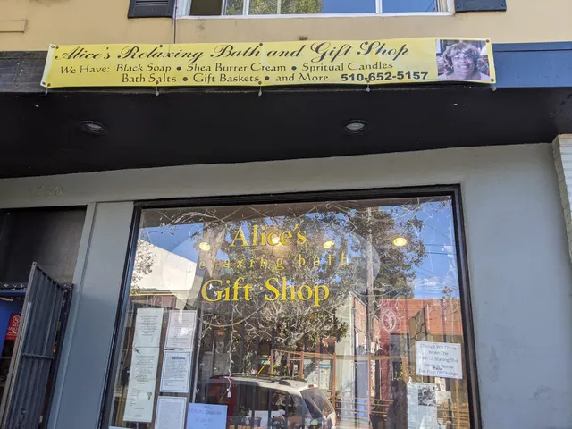 Alice's Relaxing Bath & Gift