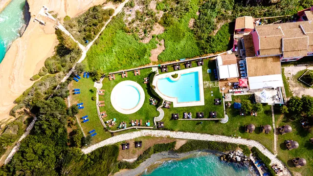 Canal D'Amour Village