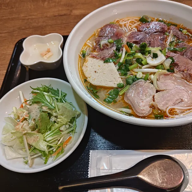 ベトナムシンチャオ