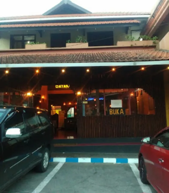 Warung Sate Hotplet Batu