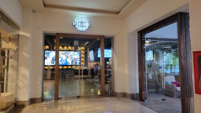 Hyghlightz Sports Bar