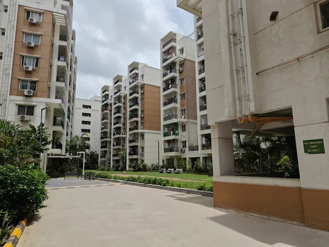 Green Living Apartment Manikonda Front Gate(Hallmark Project)