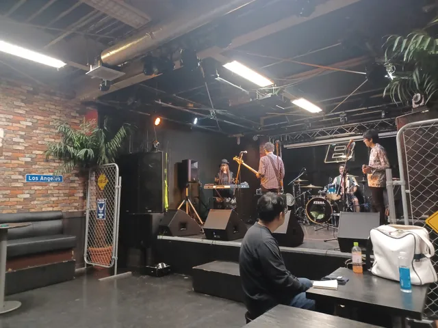 ＳＯＵＴＨ・ＢＢＣ