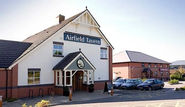 Premier Inn Yeovil Airfield hotel