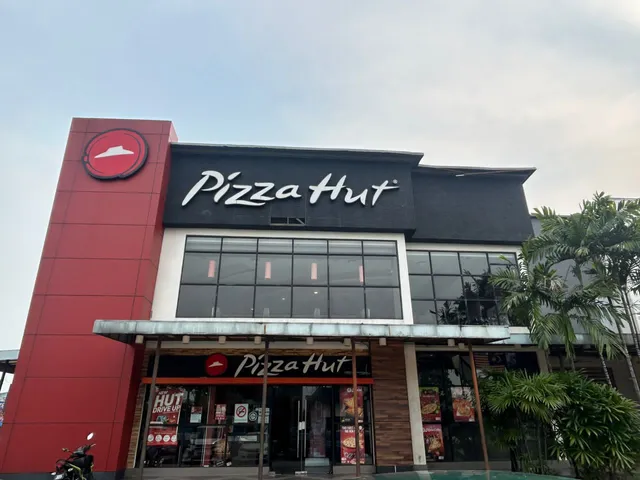 Pizza Hut taman sentosa