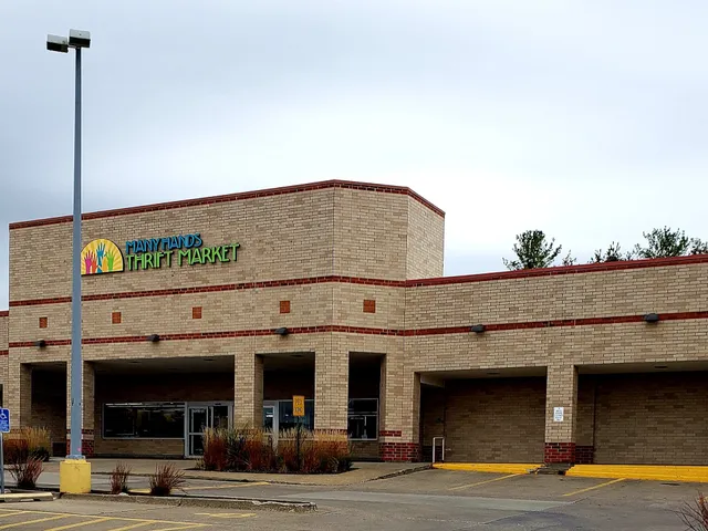 Many Hands Thrift Market Clive