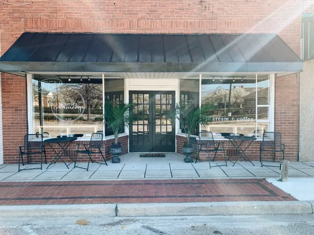 Creighton's Creamery