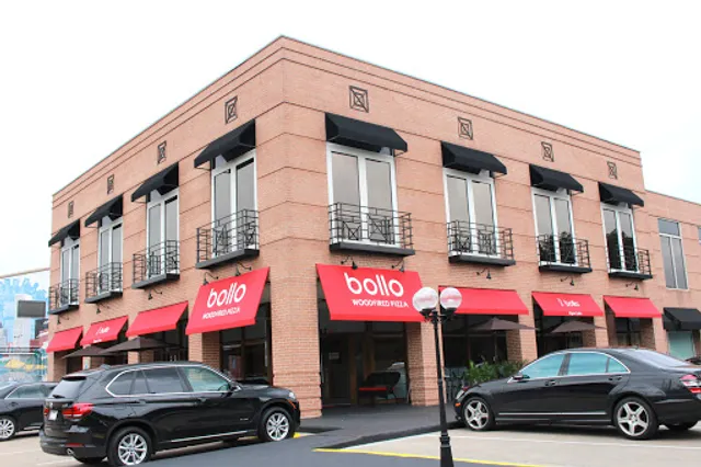 Bollo Woodfired Pizza