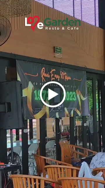 Love Garden Resto & Cafe