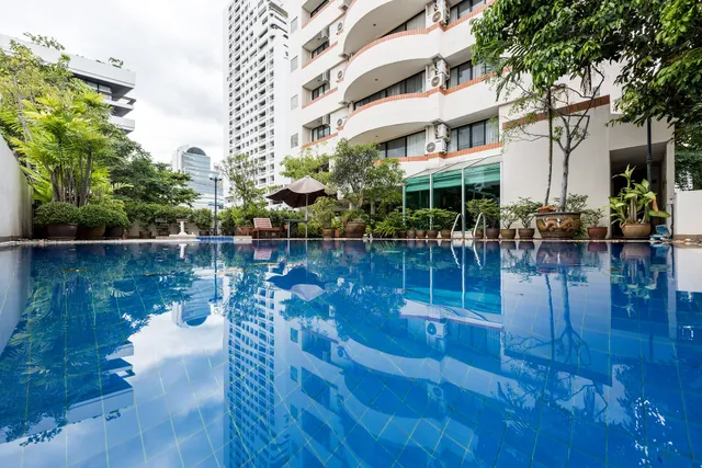 Antique Palace Apartment