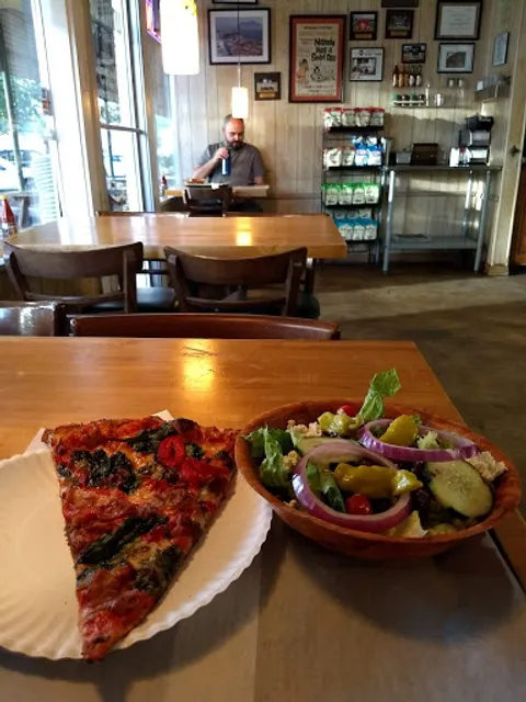 Little Deli & Pizzeria