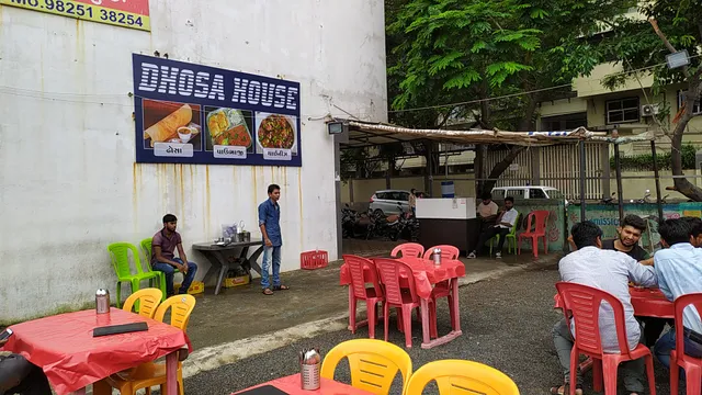 Dhosa House