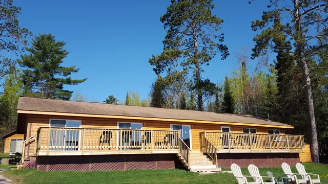 Retreat Lodge - Lake Vermilion