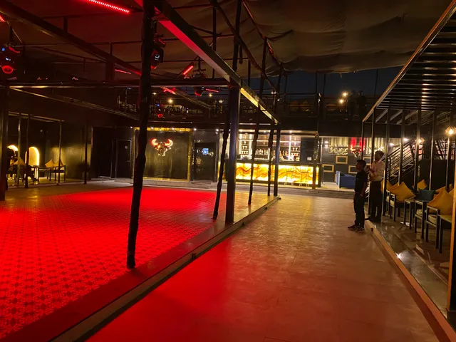 Bigg Bull The Luxury Club