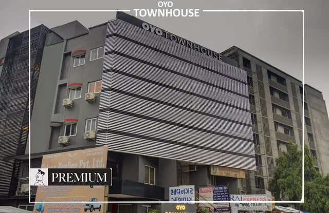 Townhouse Netaji Road