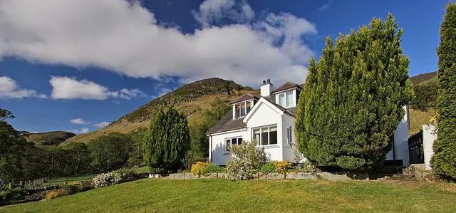 Clachan Farmhouse Bed & Breakfast - Ullapool